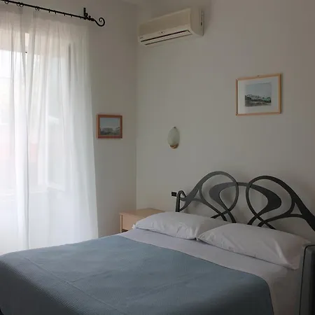 Eden Park Hotel 4*